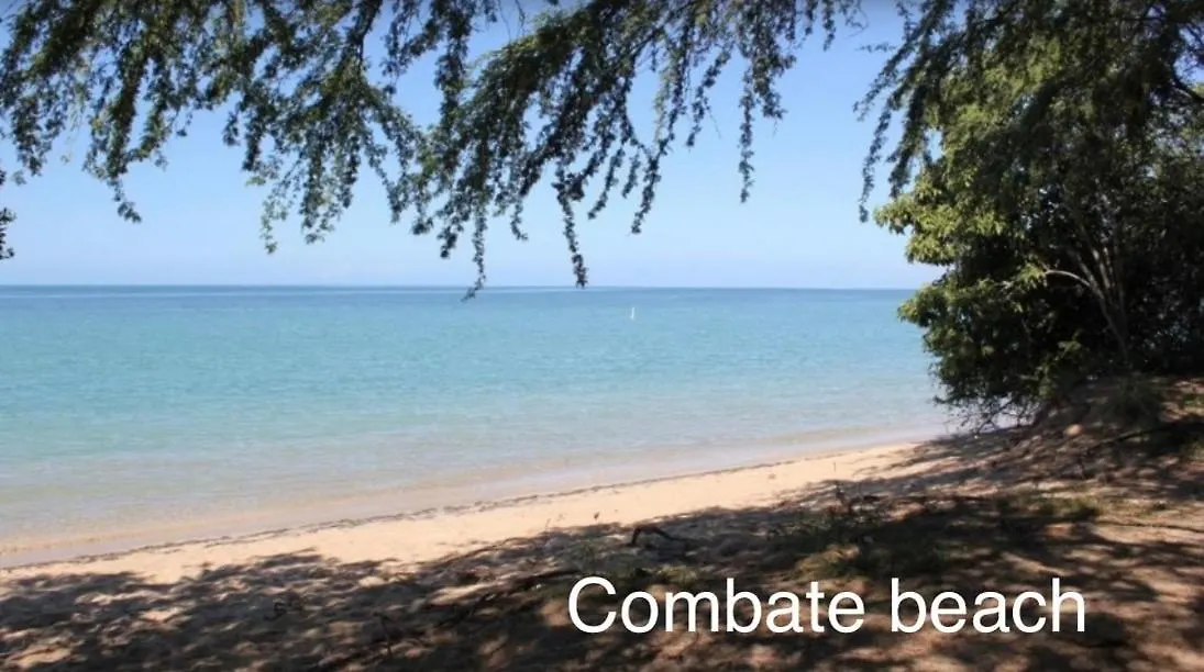 Combate El Carribe Paradise 카보조로 빌라